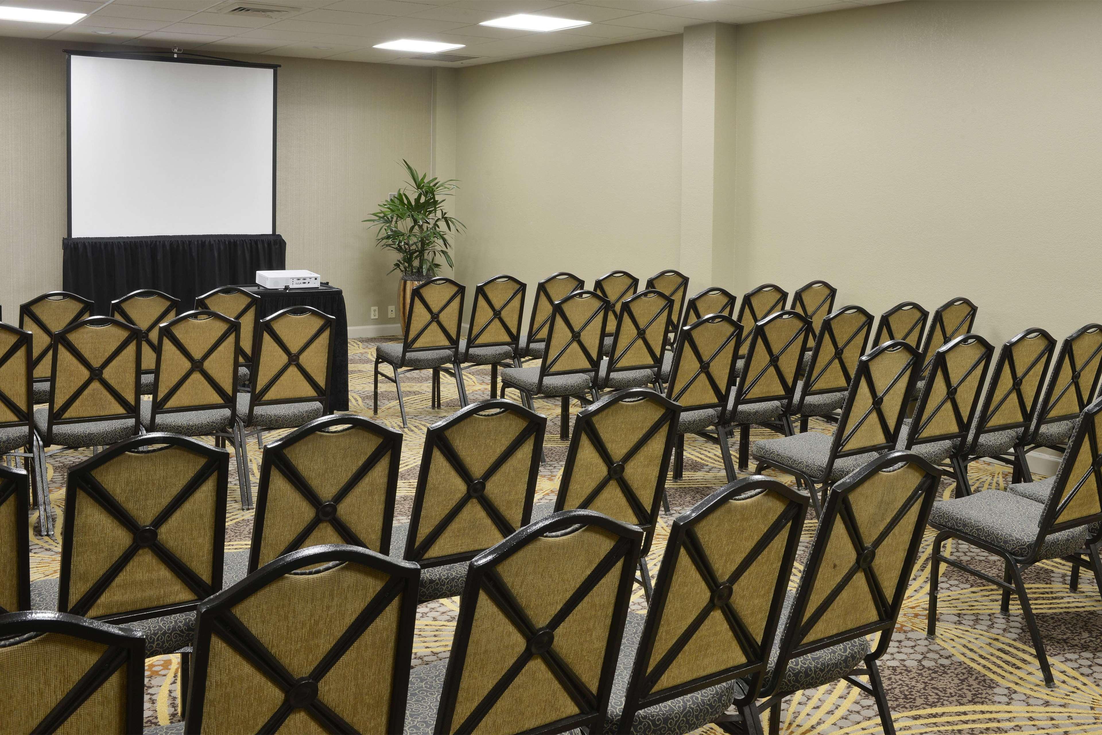 Doubletree By Hilton Lafayette Hotel Bagian luar foto