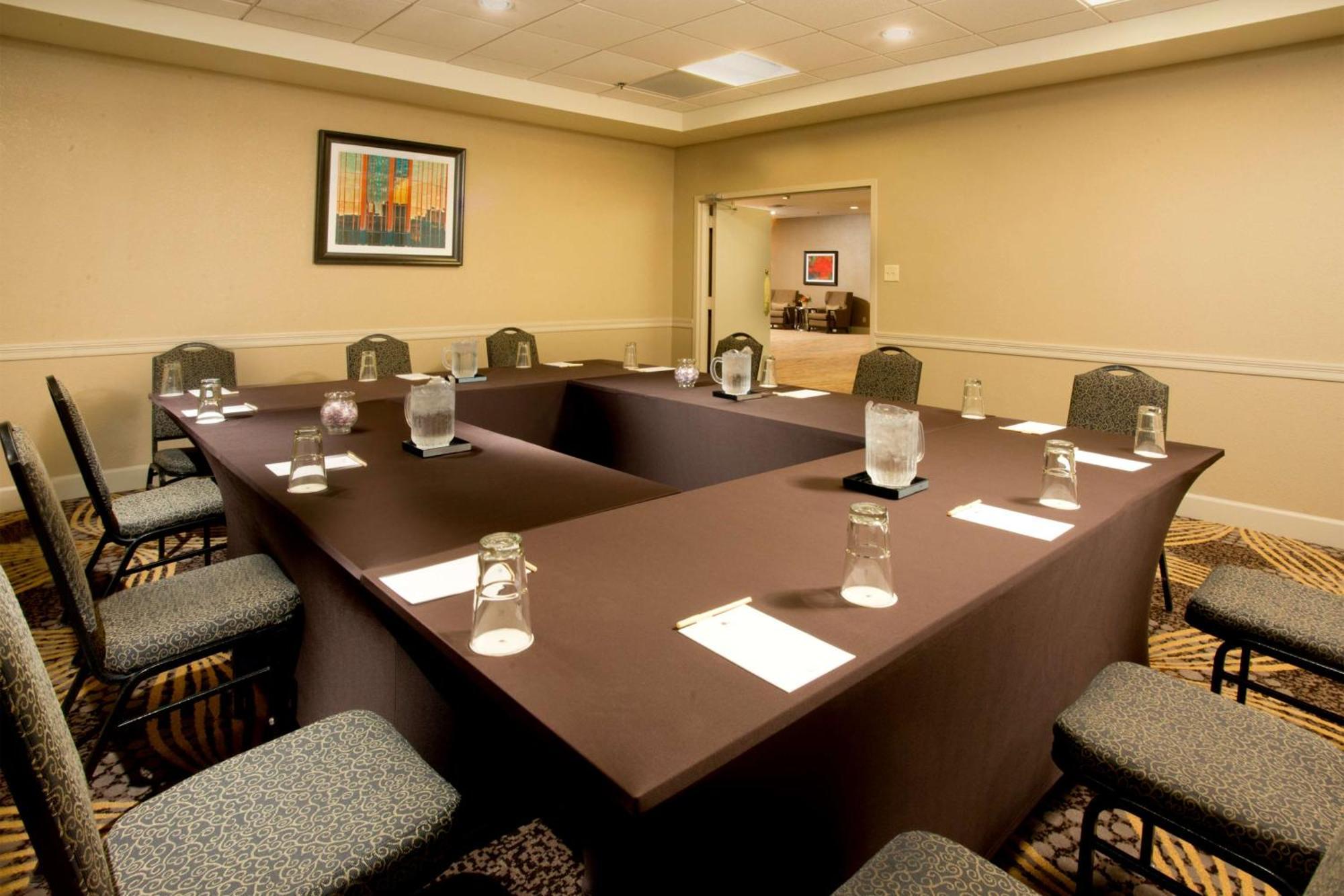 Doubletree By Hilton Lafayette Hotel Bagian luar foto
