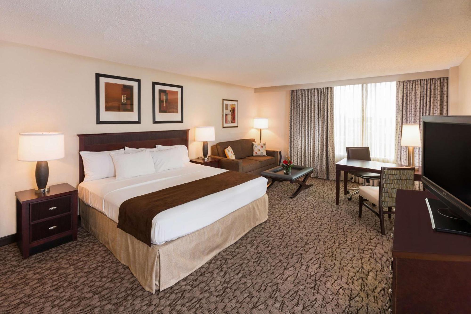 Doubletree By Hilton Lafayette Hotel Bagian luar foto