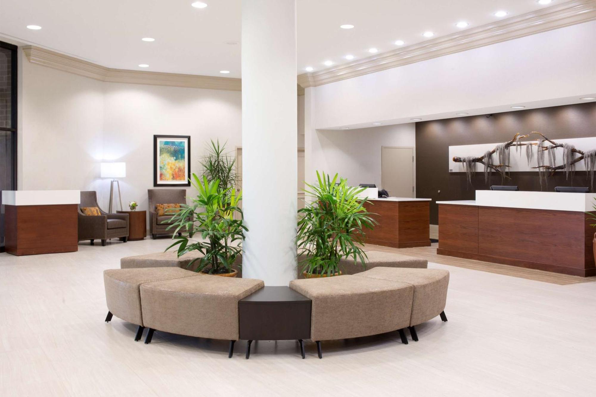 Doubletree By Hilton Lafayette Hotel Bagian luar foto