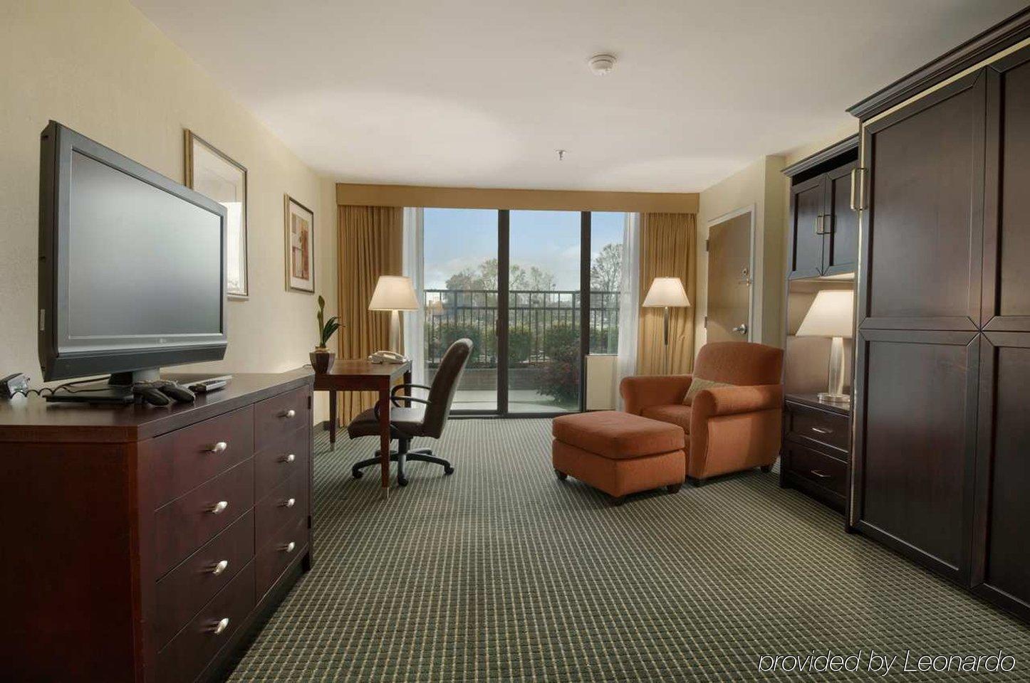 Doubletree By Hilton Lafayette Hotel Ruang foto