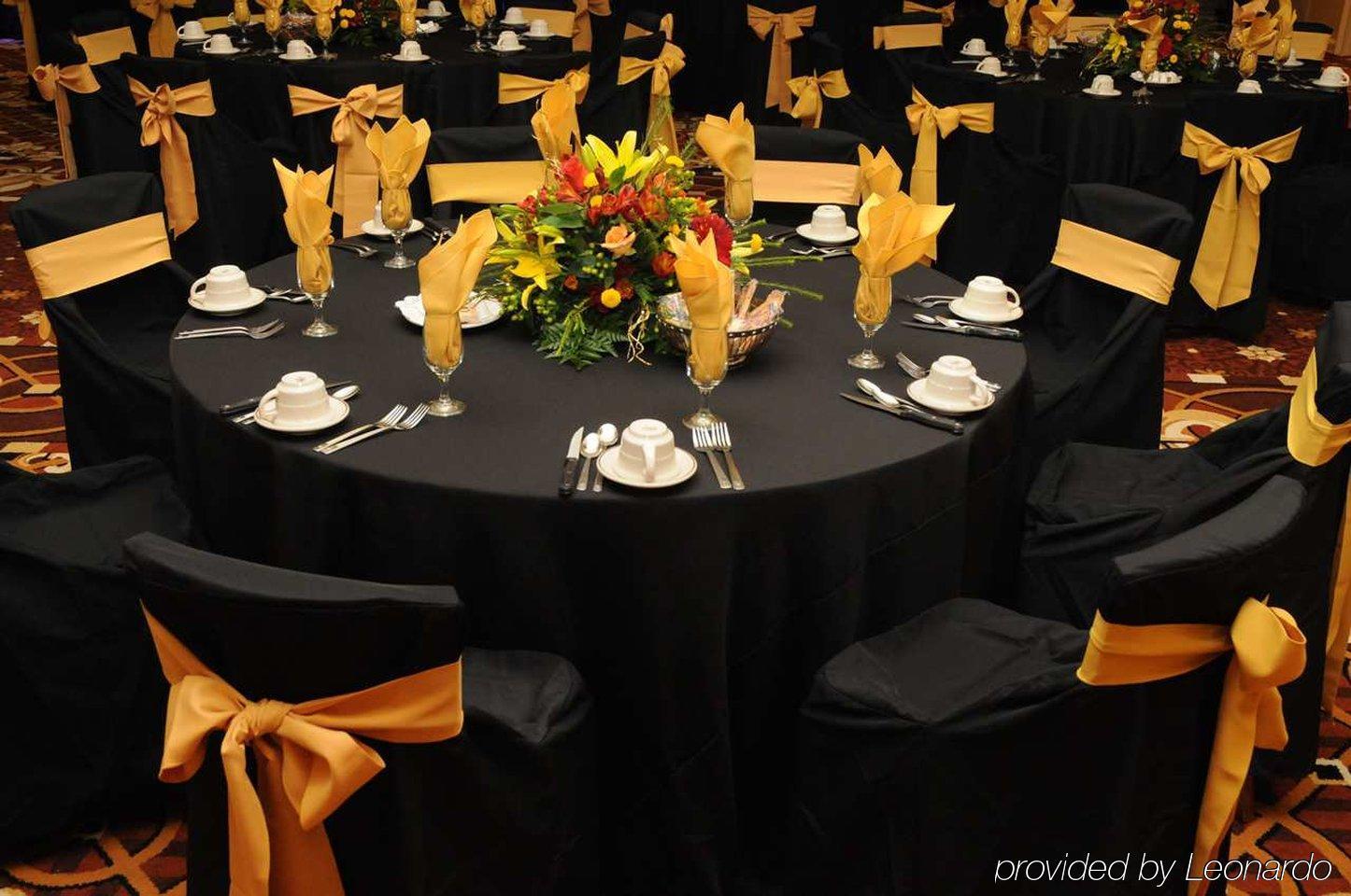 Doubletree By Hilton Lafayette Hotel Bagian luar foto